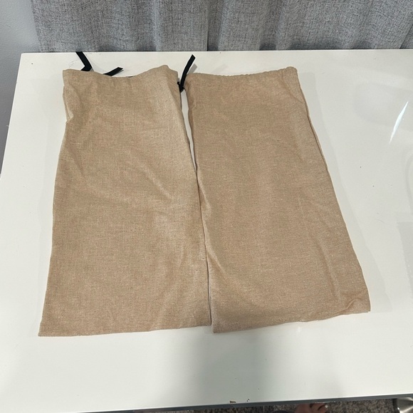 Authentic 2 Gucci dust bags. Beige color. - Picture 5 of 6